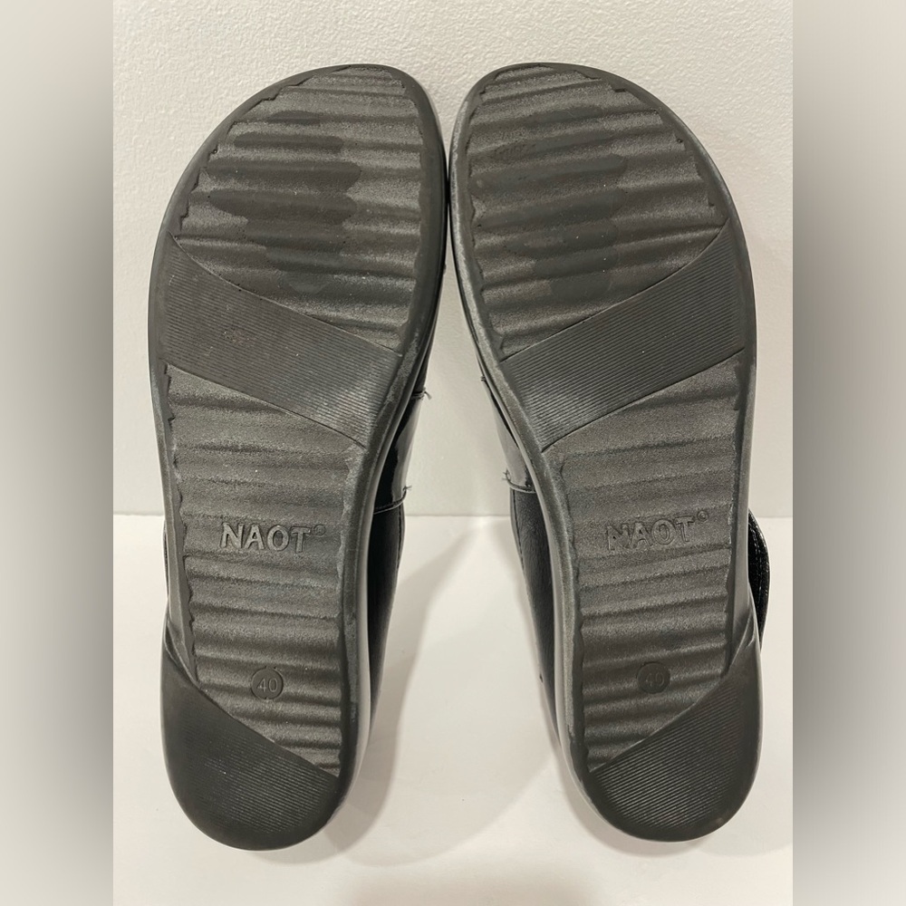 Naot Women’s Size 40 Comfortable Mary Jane Velcro Strap Shoes Made in Israel - Picture 12 of 12
